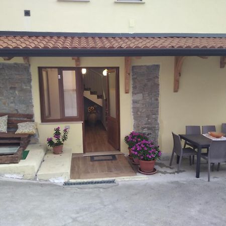 Agriturismo B&B Il Girasole Roccadaspide Kültér fotó