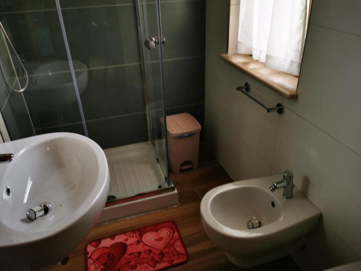 Agriturismo B&B Il Girasole Roccadaspide Kültér fotó