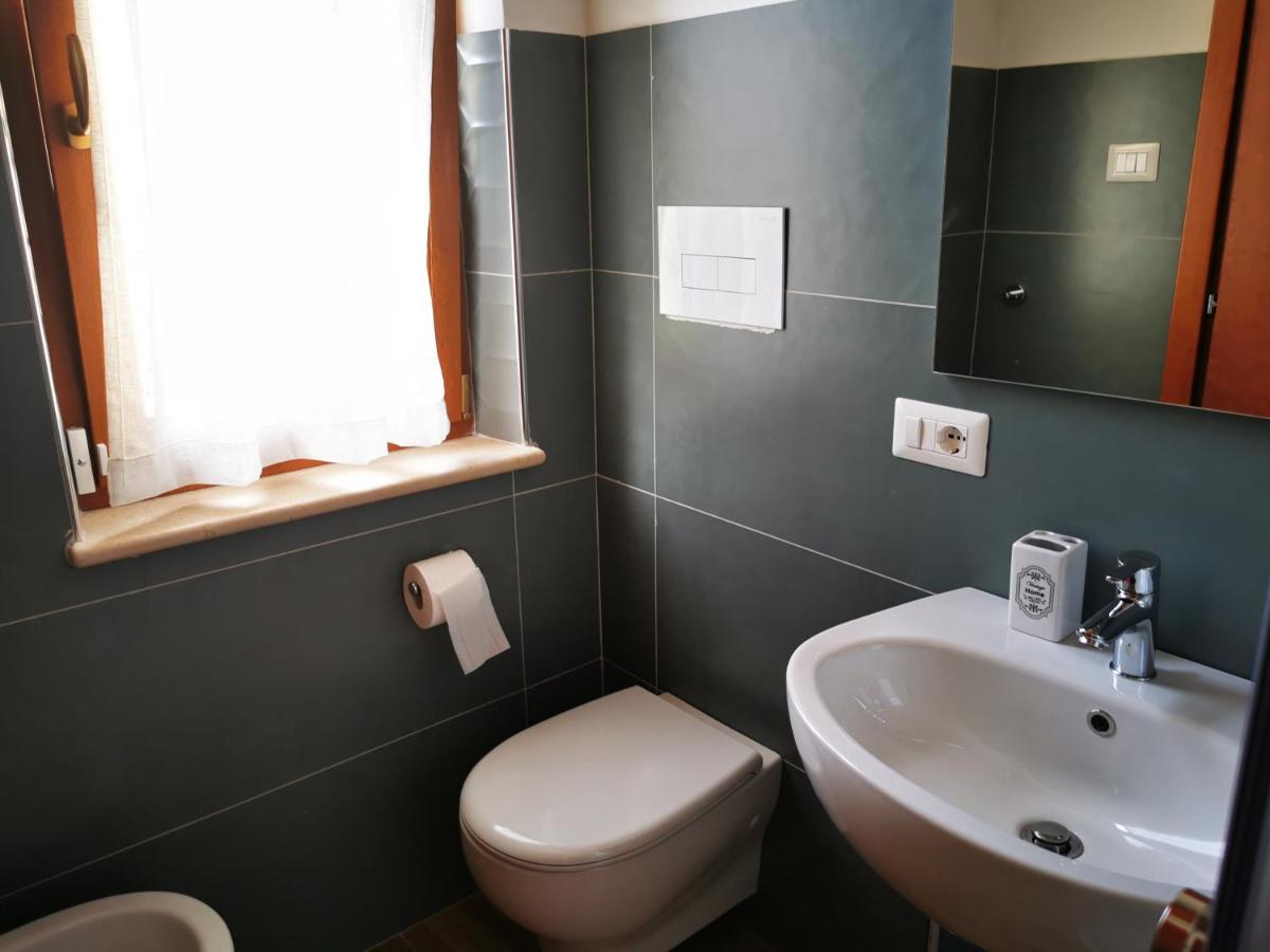 Agriturismo B&B Il Girasole Roccadaspide Kültér fotó