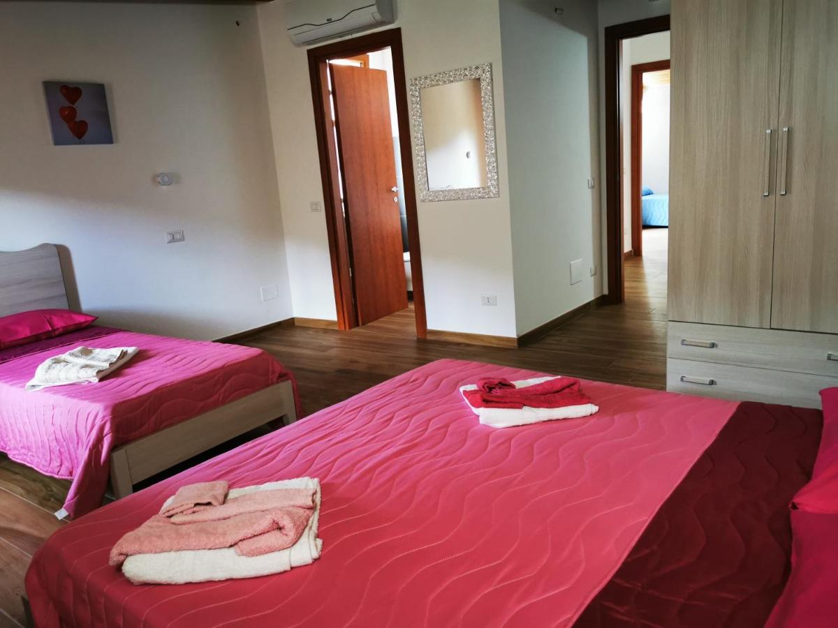 Agriturismo B&B Il Girasole Roccadaspide Kültér fotó