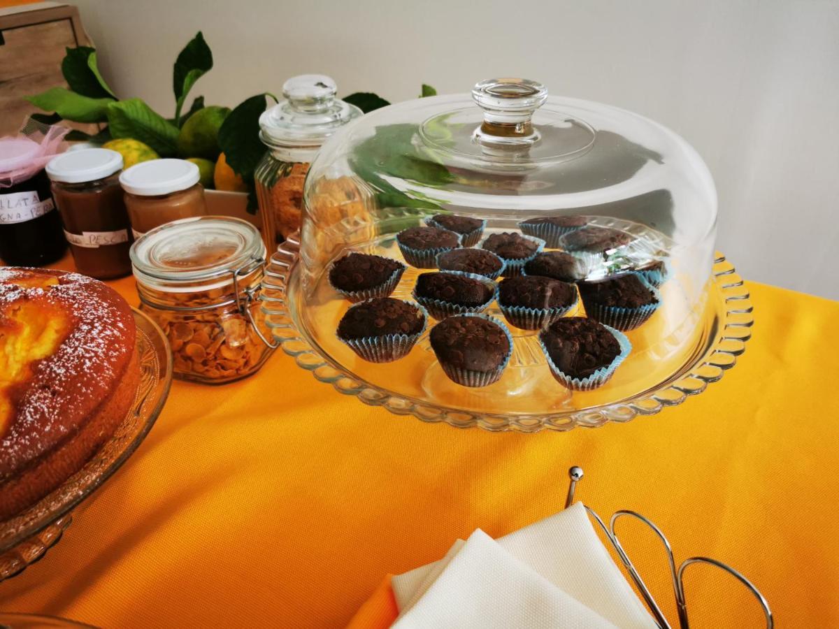 Agriturismo B&B Il Girasole Roccadaspide Kültér fotó